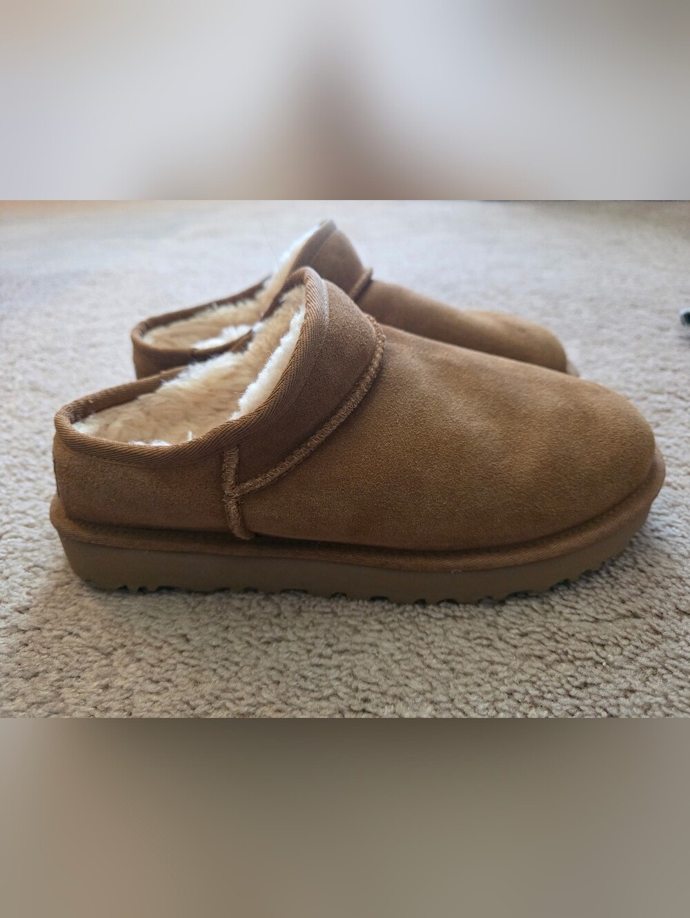 UGG Classic Suede Slippers CHESTNUT 9